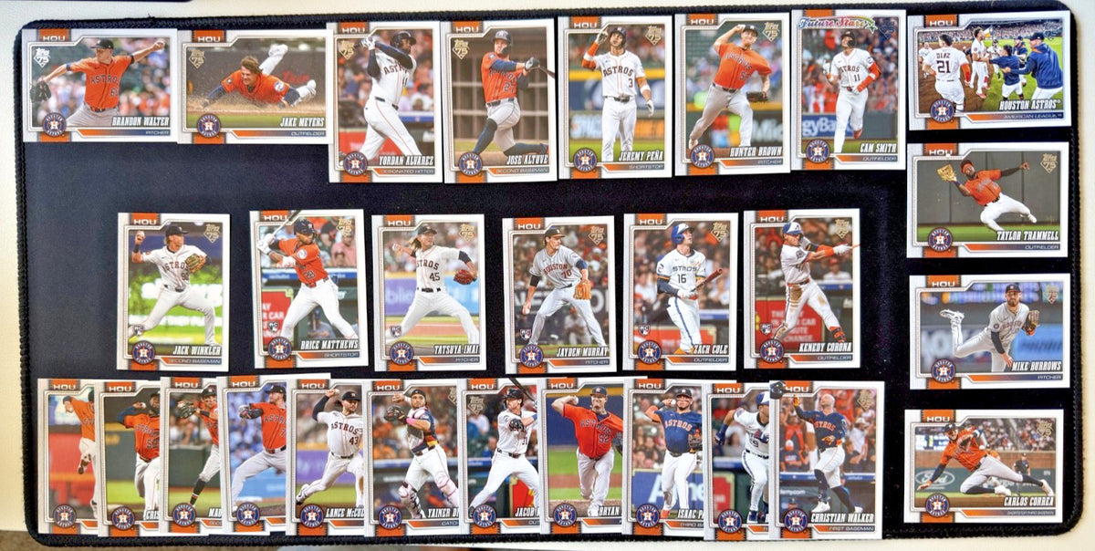 2026 Topps Series 1 & 2 Houston Astros team set, 28 cards