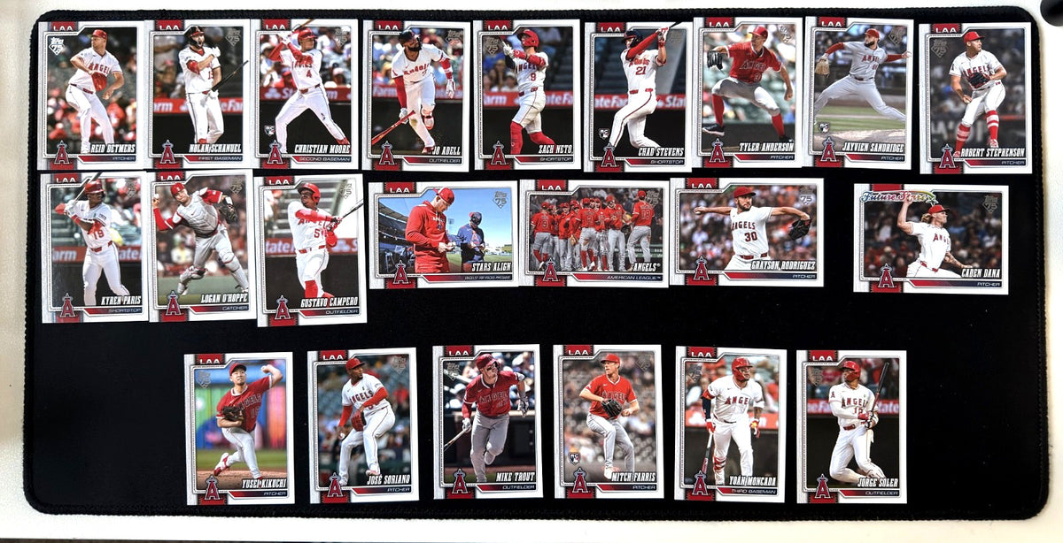 2026 Topps Series 1 & 2 Los Angeles Angels team set, 22 cards